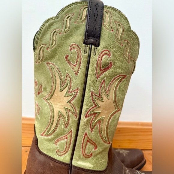 Ariat Women's Manzanita Western Cowboy Boots | Size 6B - Picture 2 of 12